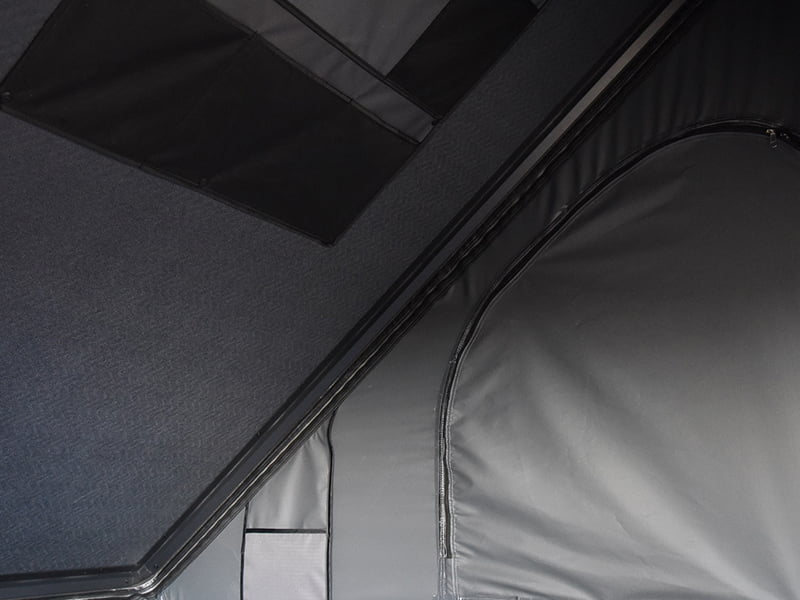 Rooftop Camping Tent na May Hagdan Rooftop Camping Tent na May Hagdan