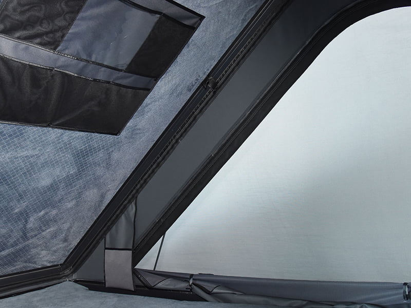Rooftop Camping Tent na May Hagdan Rooftop Camping Tent na May Hagdan