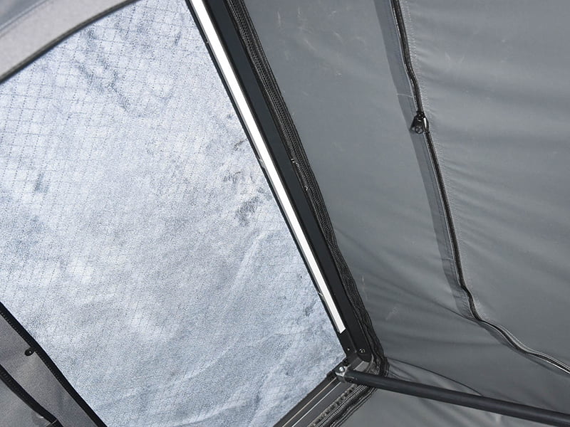 Rooftop Camping Tent na May Hagdan Rooftop Camping Tent na May Hagdan