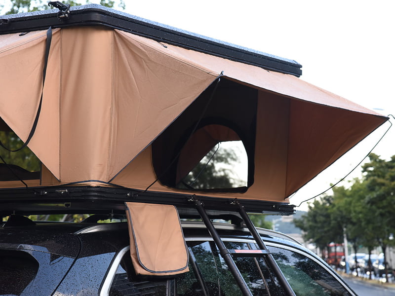 Rooftop Camping Tent na May Hagdan Rooftop Camping Tent na May Hagdan