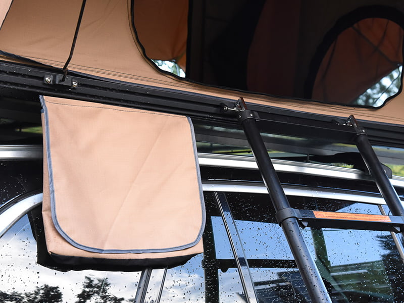 Rooftop Camping Tent na May Hagdan Rooftop Camping Tent na May Hagdan