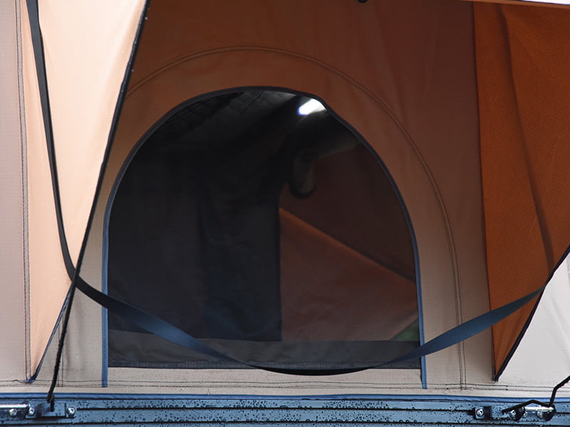 Rooftop Camping Tent na May Hagdan Rooftop Camping Tent na May Hagdan
