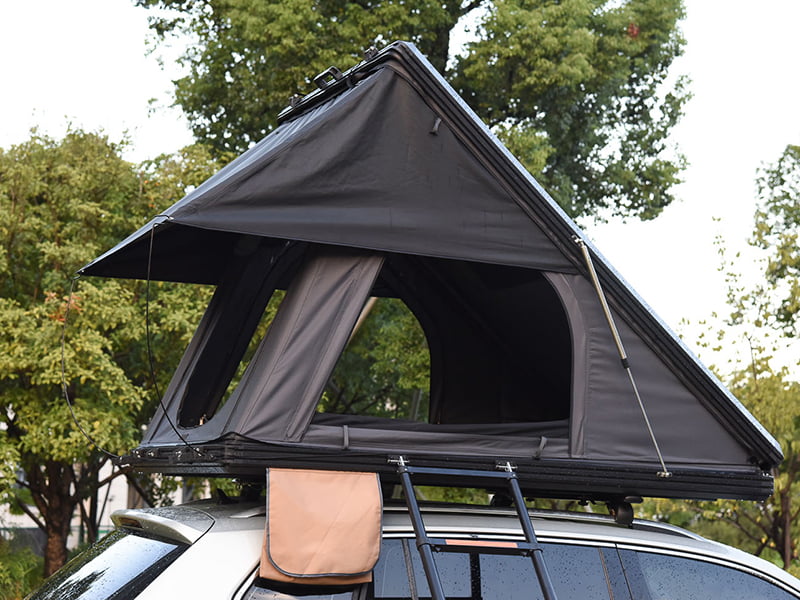 Rooftop Camping Tent na May Hagdan Rooftop Camping Tent na May Hagdan