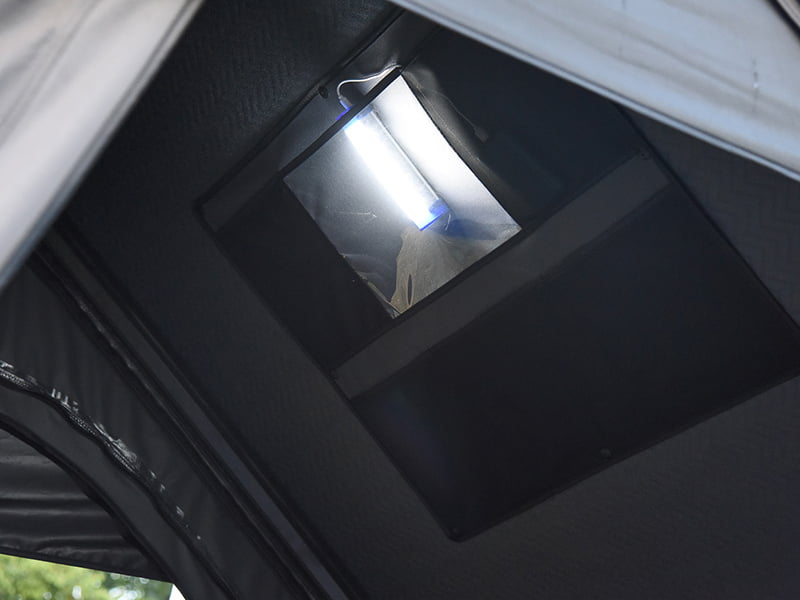 Rooftop Camping Tent na May Hagdan Rooftop Camping Tent na May Hagdan