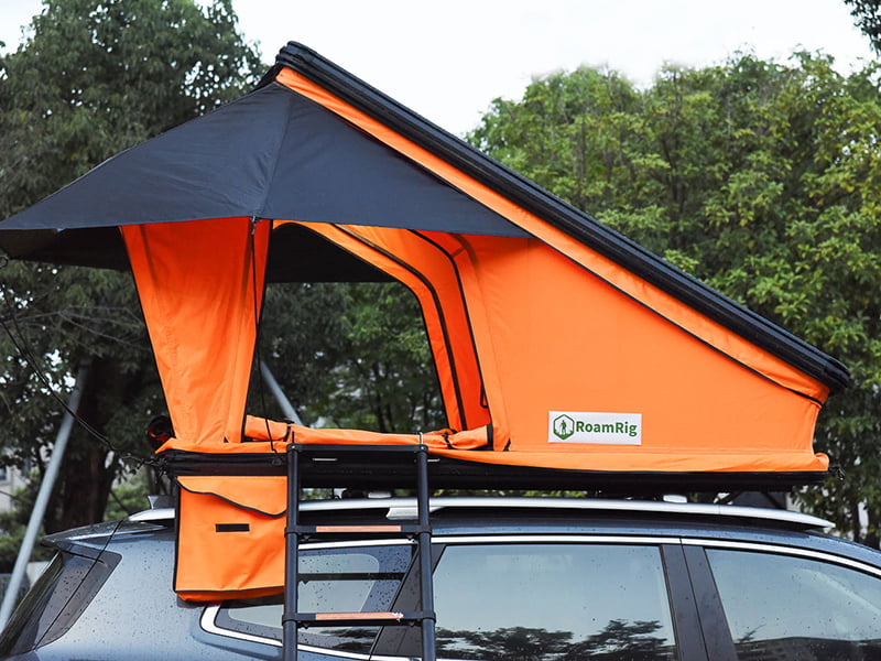 Rooftop Camping Tent na May Hagdan Rooftop Camping Tent na May Hagdan